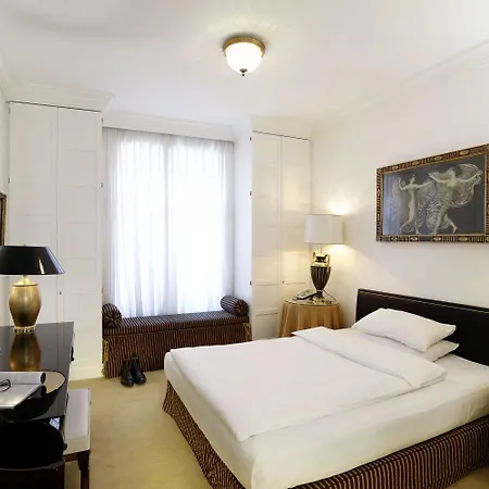Hotel Opera-3